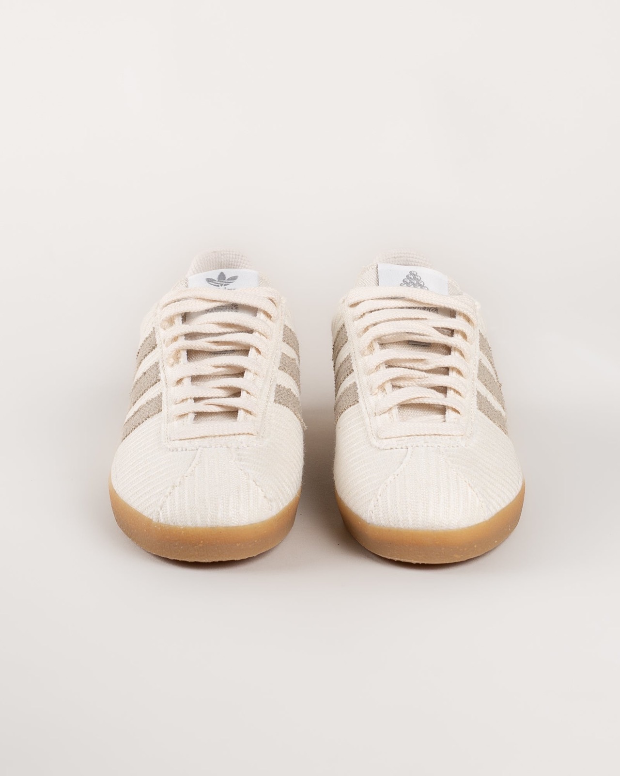 Gazelle pair from the front